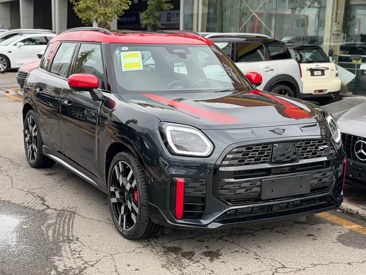 2024 Mini Countryman JCW