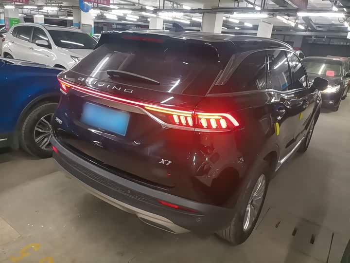 Beijing X7 2020 2020款 1.5TD DCT致风版