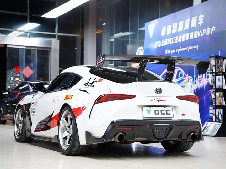 Toyota Supra 2022 2022款 GR SUPRA 3.0T 标准型
