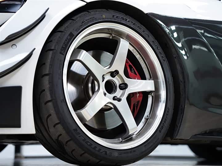 Toyota Supra 2022 2022款 GR SUPRA 3.0T 标准型