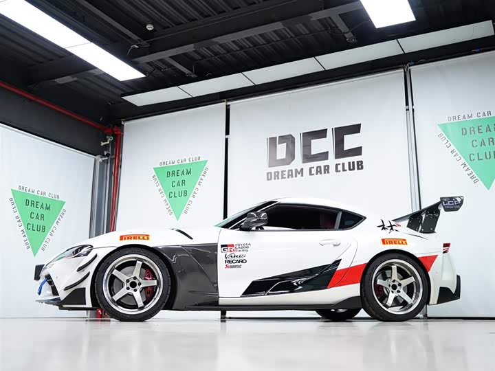 Toyota Supra 2022 2022款 GR SUPRA 3.0T 标准型