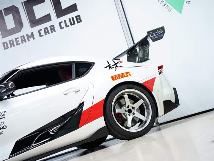 Toyota Supra 2022 2022款 GR SUPRA 3.0T 标准型