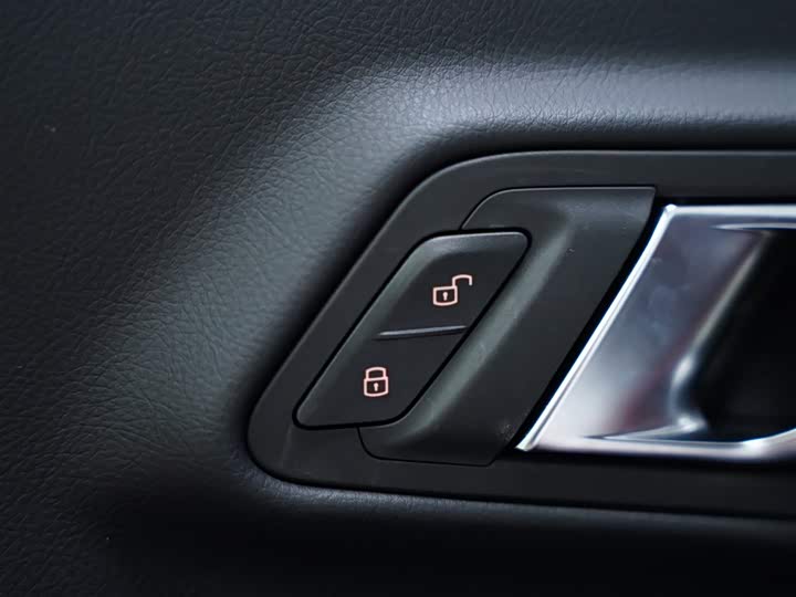 Toyota Supra 2022 2022款 GR SUPRA 3.0T 标准型