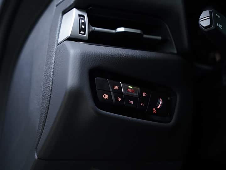 Toyota Supra 2022 2022款 GR SUPRA 3.0T 标准型