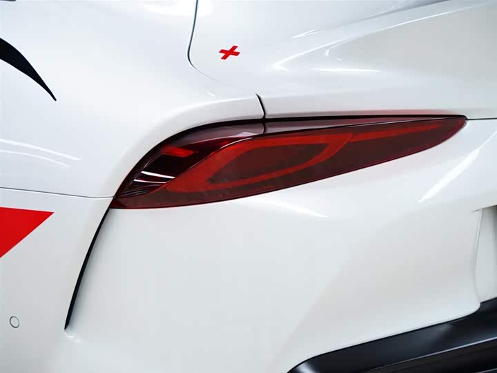 Toyota Supra 2022 2022款 GR SUPRA 3.0T 标准型