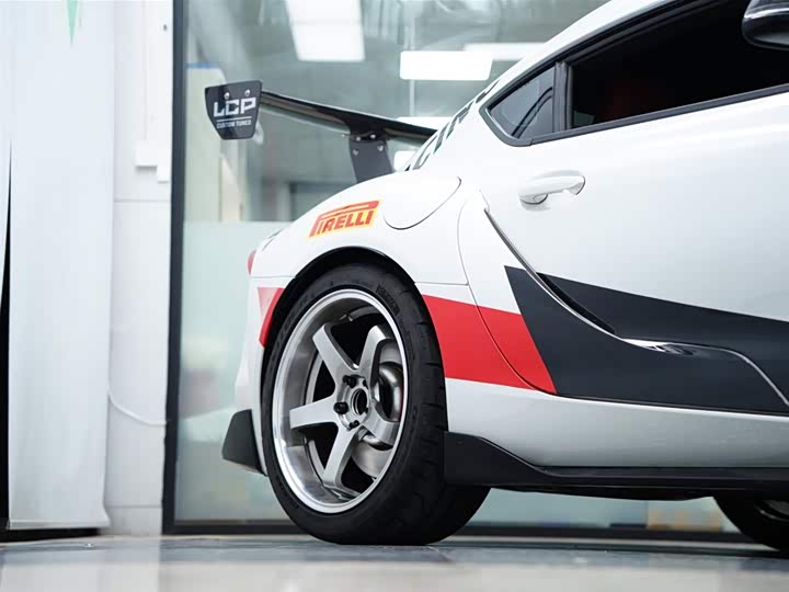 Toyota Supra 2022 2022款 GR SUPRA 3.0T 标准型