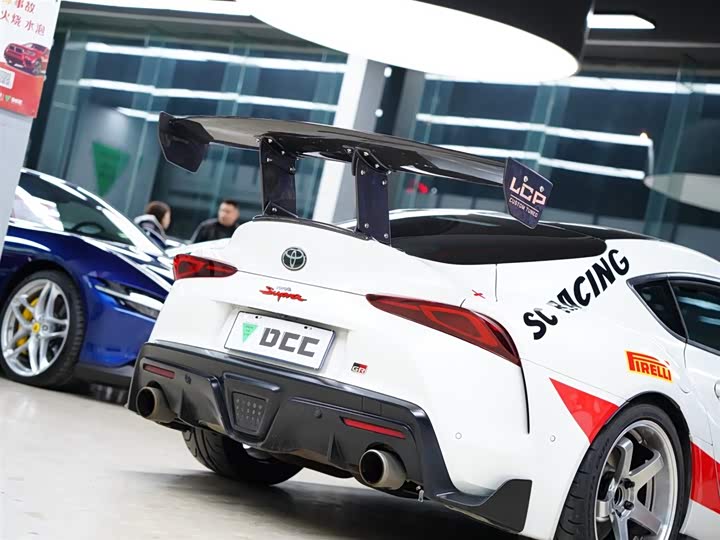 Toyota Supra 2022 2022款 GR SUPRA 3.0T 标准型