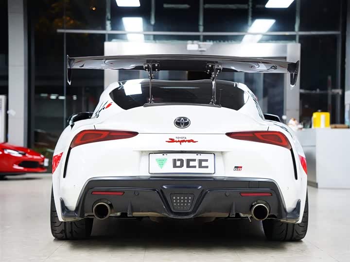 Toyota Supra 2022 2022款 GR SUPRA 3.0T 标准型