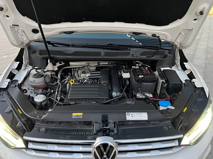 Volkswagen Touran L 2021 2021款 途安L 280TSI DSG拓界版 7座