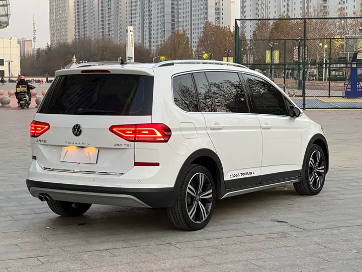 Volkswagen Touran L 2021 2021款 途安L 280TSI DSG拓界版 7座