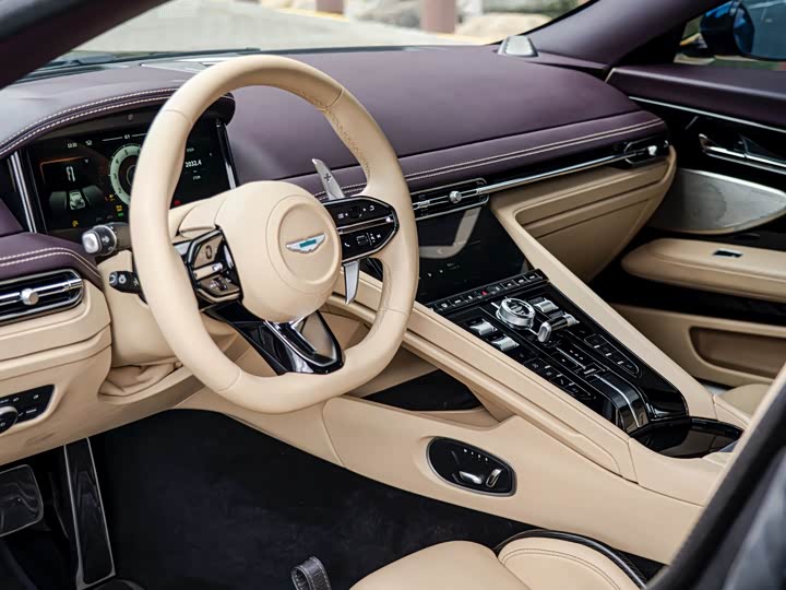 Aston Martin DB12 2023 2023款 4.0T V8 Coupe