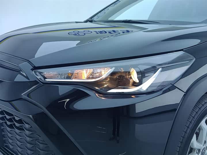 Toyota Frontlander 2024 2024款 2.0L 智能电混双擎 领先版