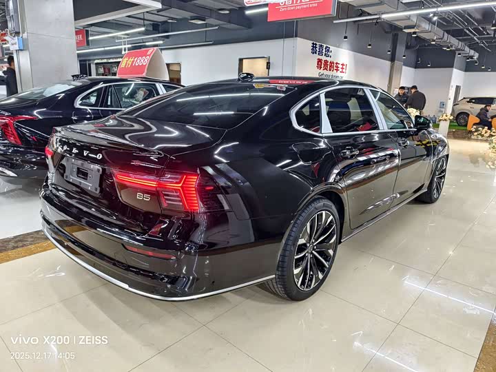 Volvo S90 2026 2026款 B5 智远豪华版
