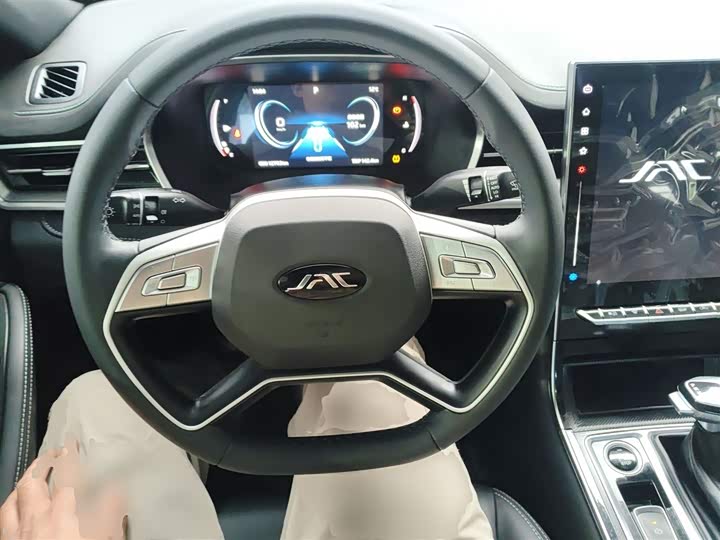 JAC A5 Plus 2023 2023款 1.5T 自动尊贵型