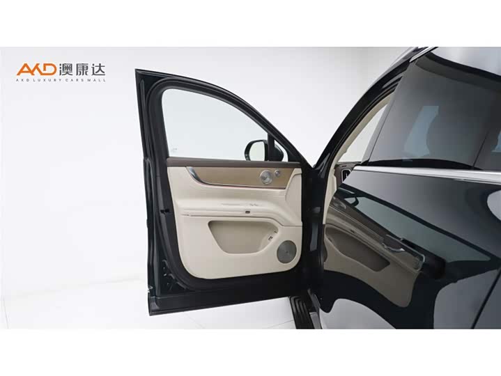 Aito M9 2025 2025款 纯电 Ultra版 100kWh 6座版