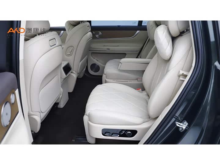 Aito M9 2025 2025款 纯电 Ultra版 100kWh 6座版