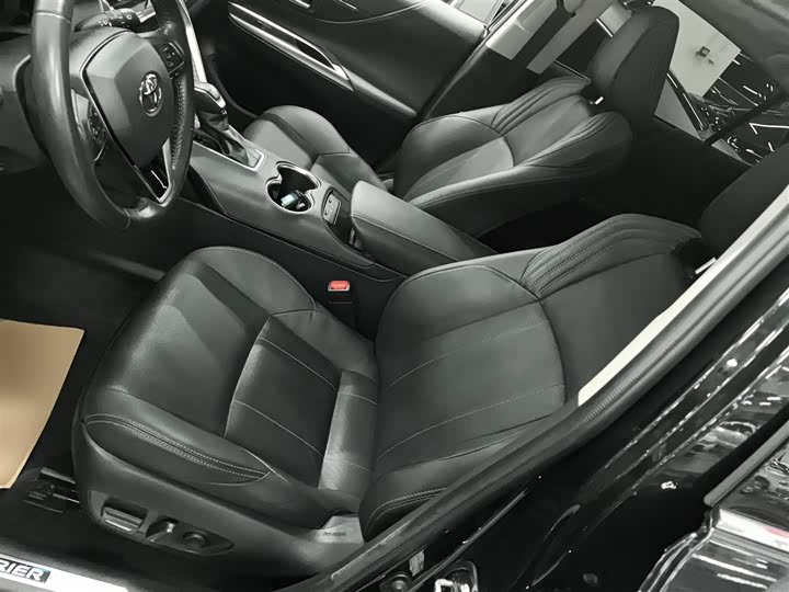 Toyota Harrier 2022 2022款 2.0L CVT两驱尊享版