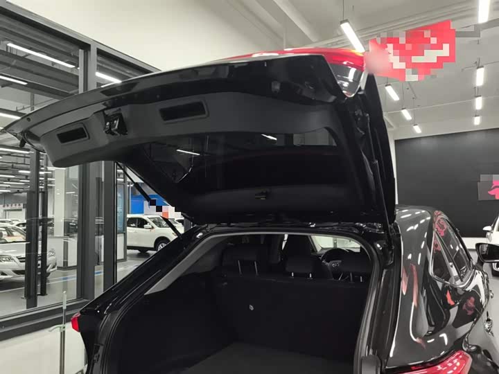 Toyota Harrier 2022 2022款 2.0L CVT两驱尊享版