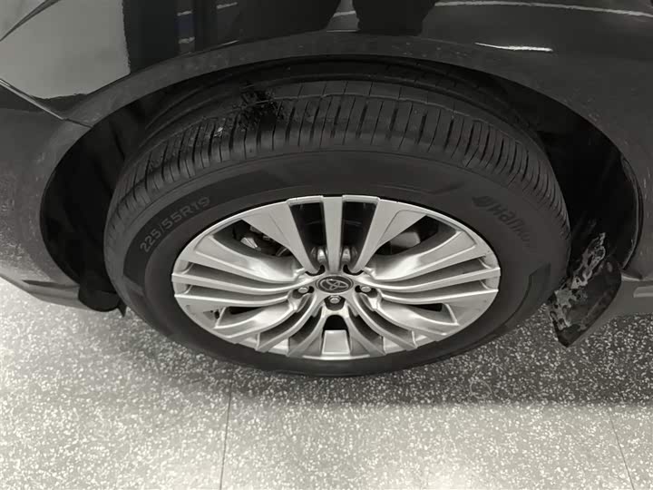 Toyota Harrier 2022 2022款 2.0L CVT两驱尊享版