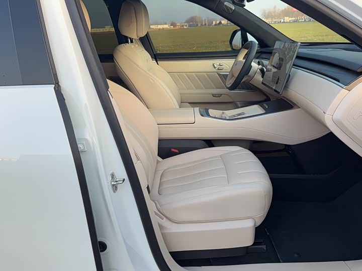 Nio Onvo L90 2025 2025款 Max 六座版