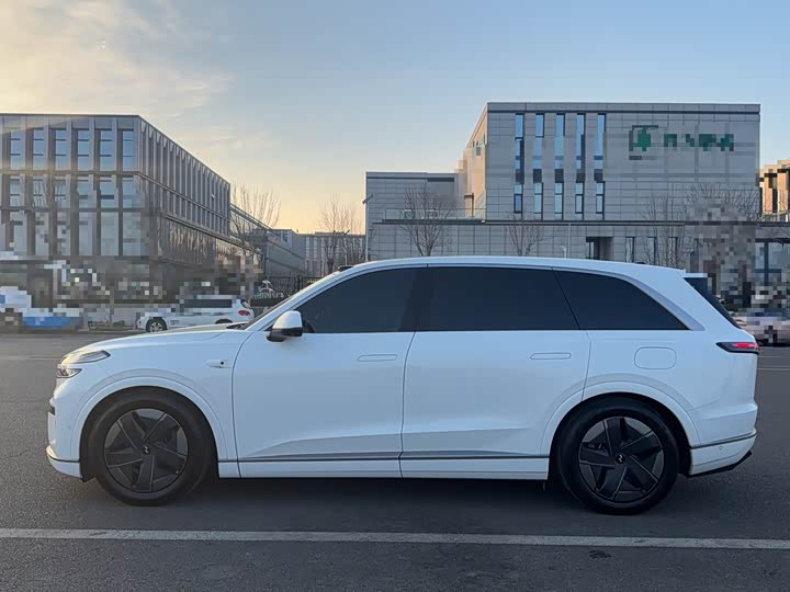 Nio Onvo L90 2025 2025款 Max 六座版