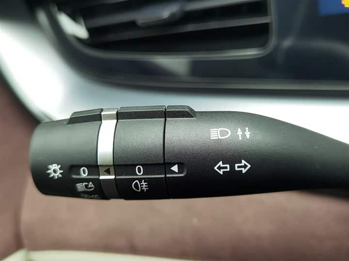 BYD Seal 07 DM-i Hybrid 2025 2025款 DM-i 1.5T 125km 旗舰型