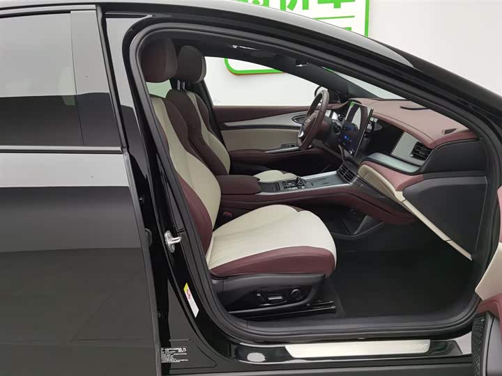 BYD Seal 07 DM-i Hybrid 2025 2025款 DM-i 1.5T 125km 旗舰型