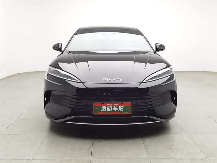 2025 BYD Seal 07 DM-i Hybrid