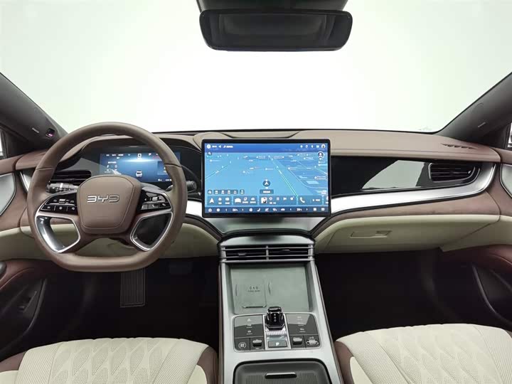 2025 BYD Seal 07 DM-i Hybrid