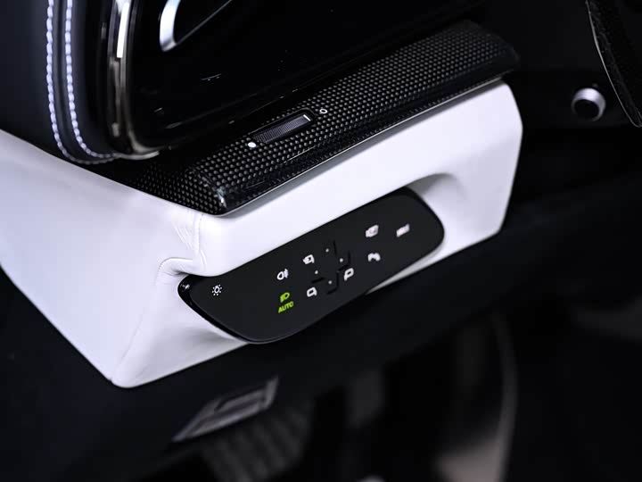 Ferrari Purosangue 2023 2023款 6.5L V12