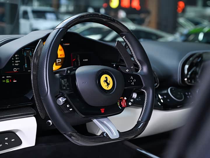 Ferrari Purosangue 2023 2023款 6.5L V12