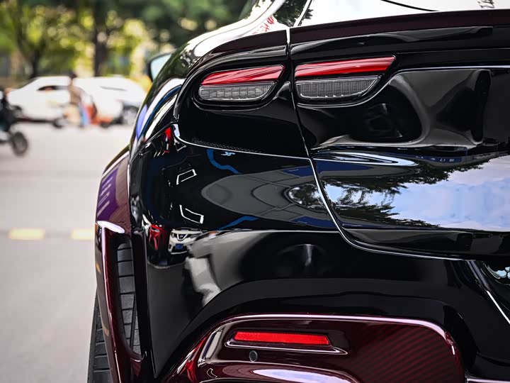 Ferrari Purosangue 2023 2023款 6.5L V12