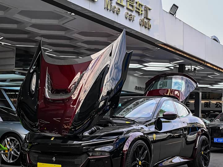 Ferrari Purosangue 2023 2023款 6.5L V12