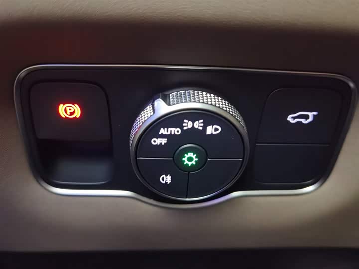 Chery Tiggo 8 Plus 2025 2025款 290TGDI DCT乘势版