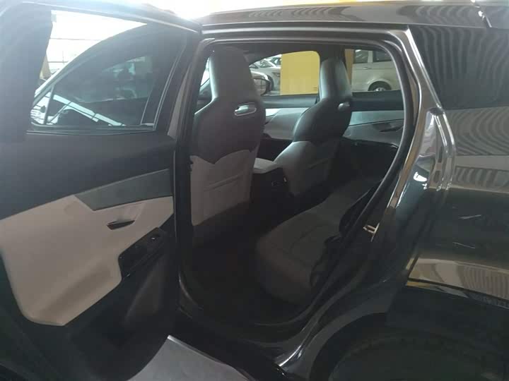 Changan UNI-T 2023 2023款 第二代 1.5T 尊贵型