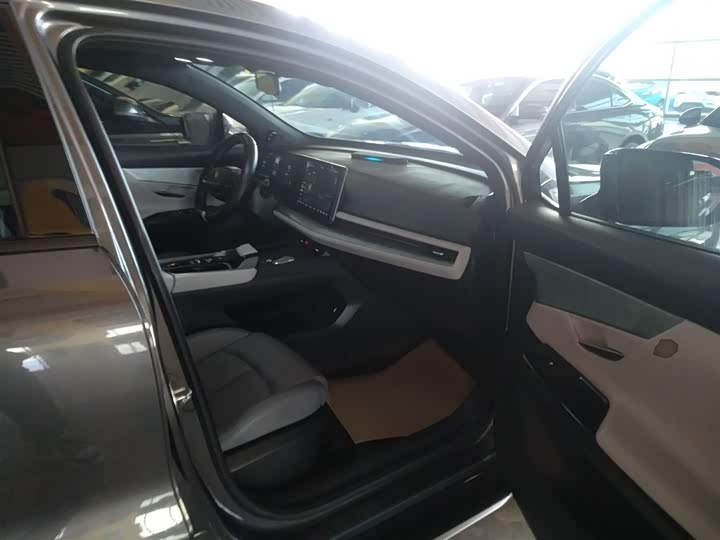 Changan UNI-T 2023 2023款 第二代 1.5T 尊贵型