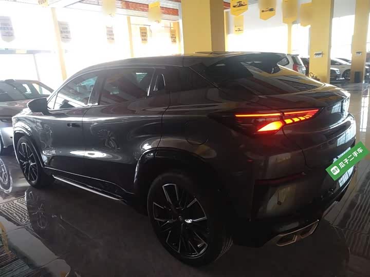 Changan UNI-T 2023 2023款 第二代 1.5T 尊贵型