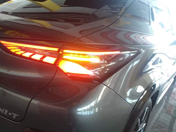 Changan UNI-T 2023 2023款 第二代 1.5T 尊贵型