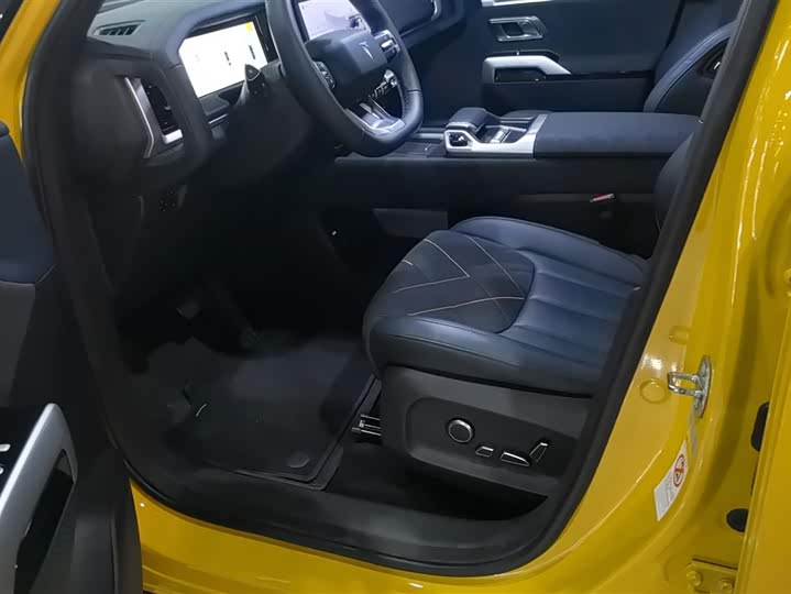 Changan Deepal G318 2025 2025款 无忧穿越版 四驱秘境版