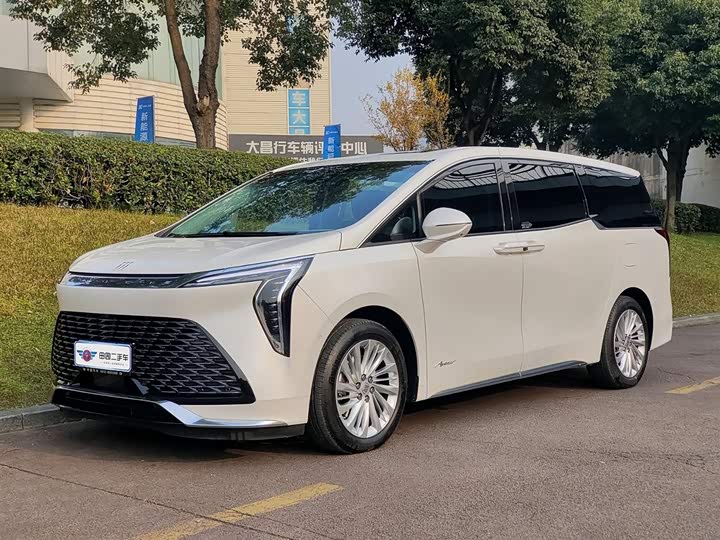 Buick GL8 Century 2025 2025款 2.0T 七座蕴世版