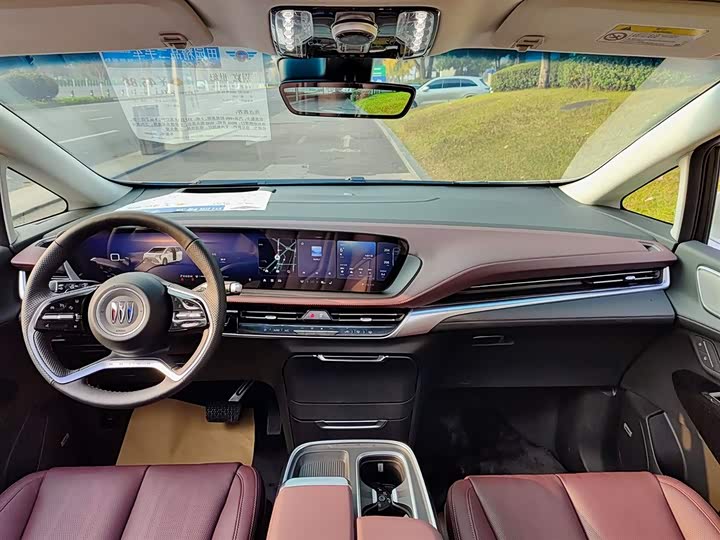 Buick GL8 Century 2025 2025款 2.0T 七座蕴世版