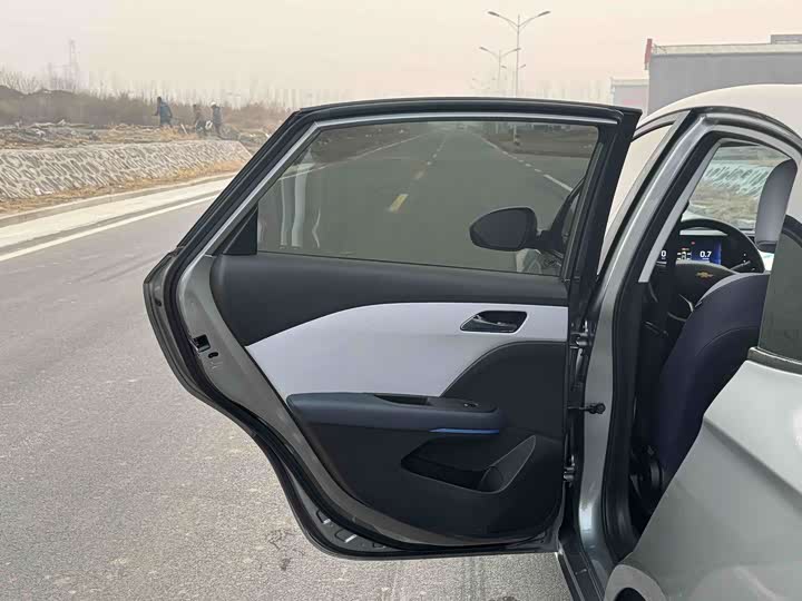 Chevrolet Monza 2024 2024款 1.5L 双离合悦享版