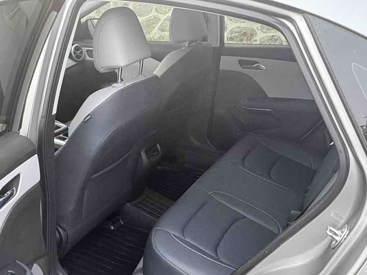 Chevrolet Monza 2024 2024款 1.5L 双离合悦享版