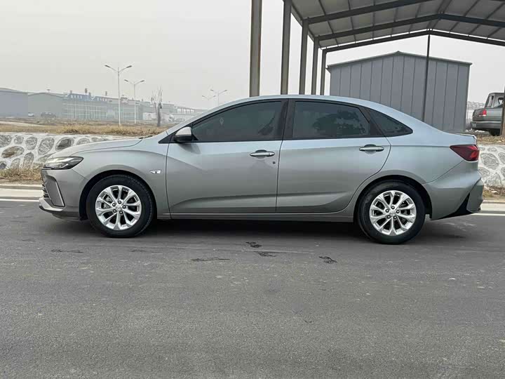 Chevrolet Monza 2024 2024款 1.5L 双离合悦享版