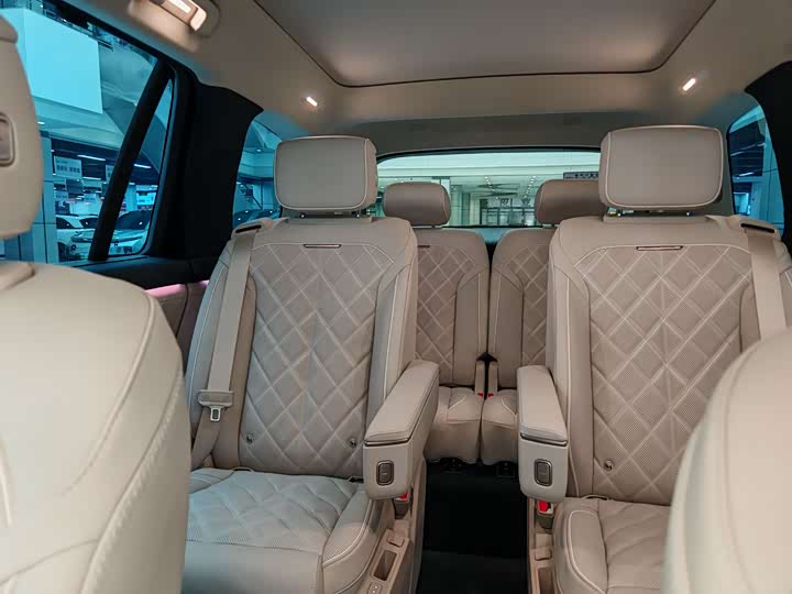 Nio ES8 2026 2026款 六座行政签名版