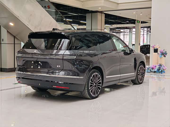 Nio ES8 2026 2026款 六座行政签名版