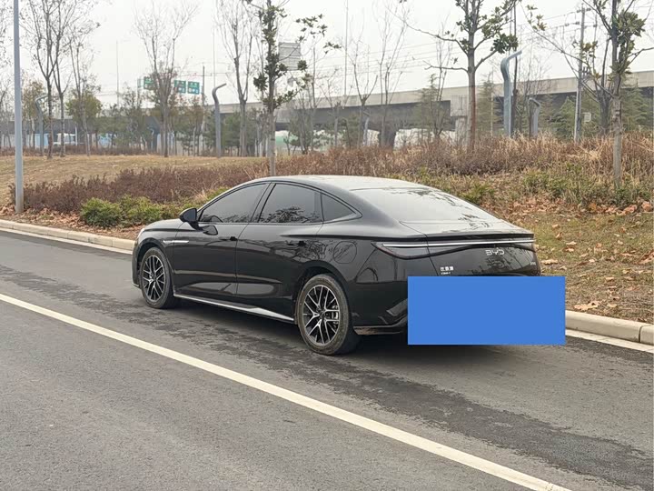 BYD Seal 07 DM-i Hybrid 2025 2025款 DM-i 1.5L 125km 尊贵型