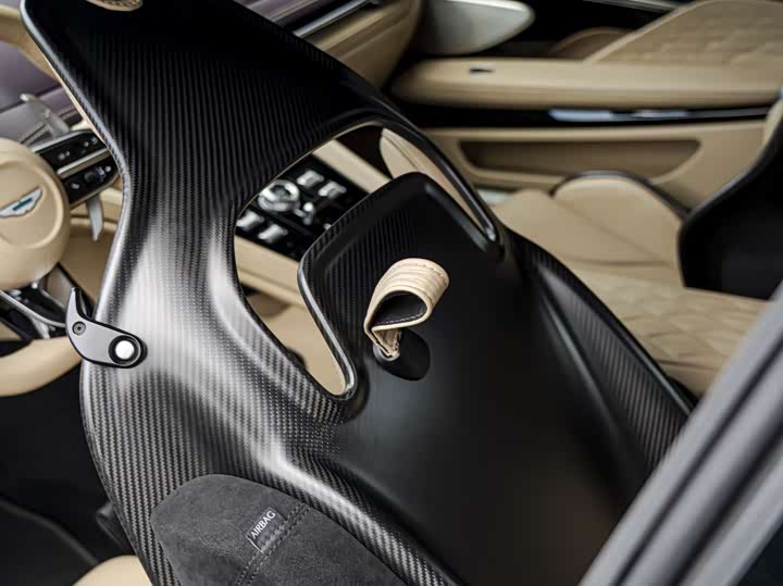 Aston Martin DB12 2023 2023款 4.0T V8 Coupe