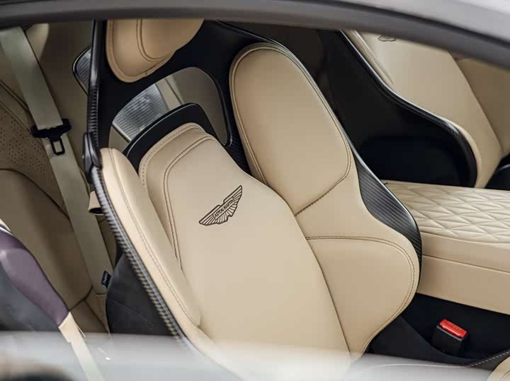 Aston Martin DB12 2023 2023款 4.0T V8 Coupe