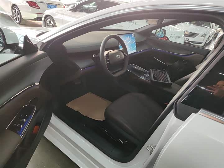 Changan Qiyuan (Nevo) A07 2025 2025款 蓝鲸增程版 230尊贵型